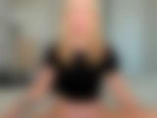 Kathrynn18's Live Sex Cam Show