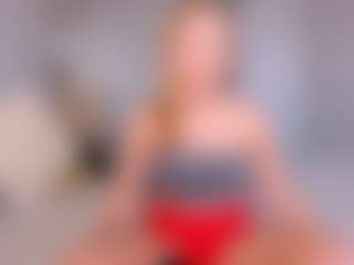 Kathrynn18's Live Sex Cam Show