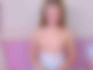 Kathrynn18's Live Sex Cam Show