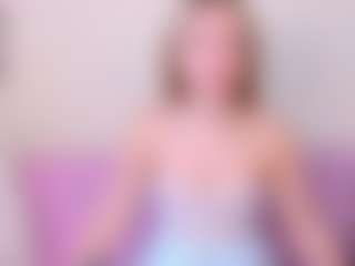 Kathrynn18's Live Sex Cam Show