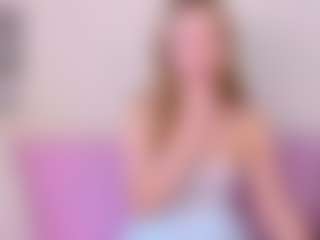 Kathrynn18's Live Sex Cam Show