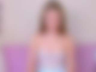 Kathrynn18's Live Sex Cam Show