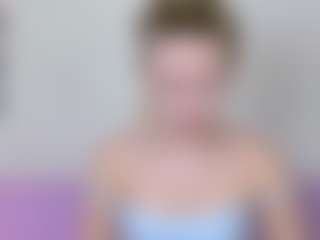 Kathrynn18's Live Sex Cam Show