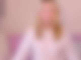 Live cam show with Kathrynn18 - Blonde Hair on Camsoda