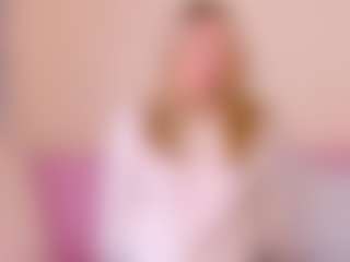 Live cam show with Kathrynn18 - Teen (18+) on Camsoda