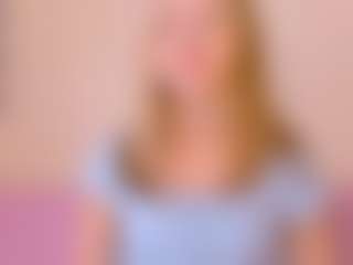 Kathrynn18's Live Sex Cam Show