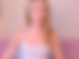 Kathrynn18's Live Sex Cam Show