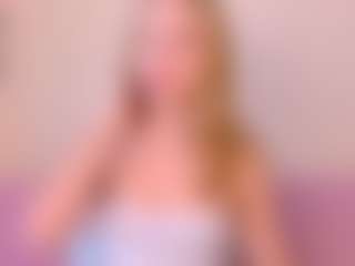 Kathrynn18's Live Sex Cam Show