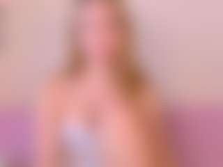 Kathrynn18's Live Sex Cam Show