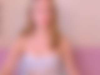 Kathrynn18's Live Sex Cam Show
