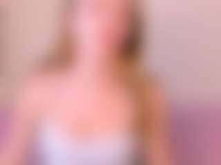 Kathrynn18's Live Sex Cam Show