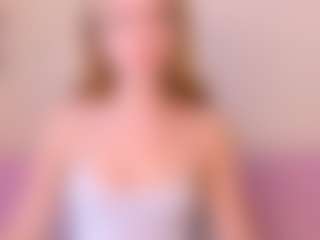 Kathrynn18's Live Sex Cam Show