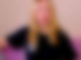 Live cam show with Kathrynn18 - Skinny on Fling VIP Chat