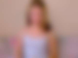 Kathrynn18's Live Sex Cam Show