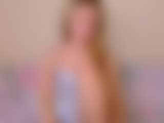 Kathrynn18's Live Sex Cam Show