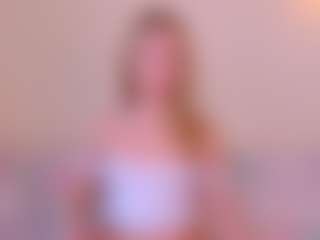 Kathrynn18's Live Sex Cam Show