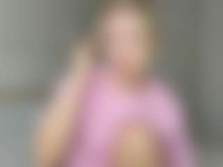 Live cam show with Kathrynn18 - Average on livesuperchat.net