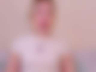 Kathrynn18's Live Sex Cam Show