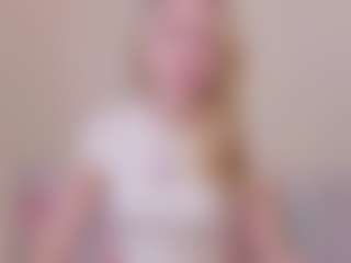 Kathrynn18's Live Sex Cam Show