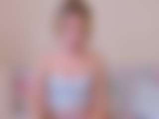 Kathrynn18's Live Sex Cam Show