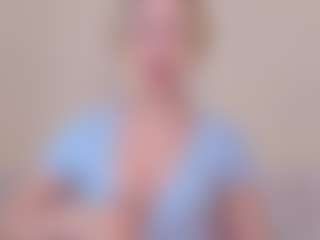 Kathrynn18's Live Sex Cam Show