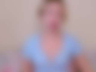 Kathrynn18's Live Sex Cam Show