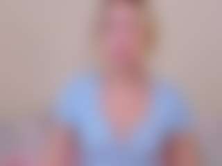 Kathrynn18's Live Sex Cam Show