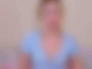 Kathrynn18's Live Sex Cam Show
