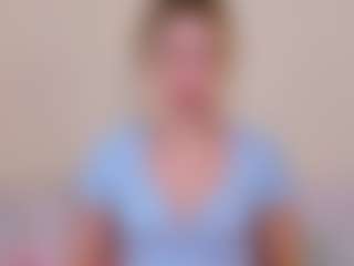 Kathrynn18's Live Sex Cam Show