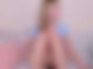 Kathrynn18's Live Sex Cam Show