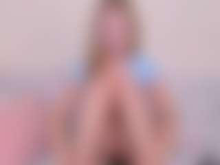 Kathrynn18's Live Sex Cam Show