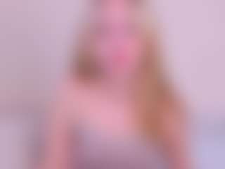 Kathrynn18's Live Sex Cam Show