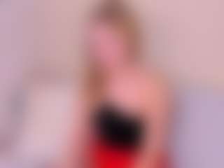 Kathrynn18's Live Sex Cam Show