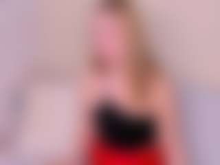 Kathrynn18's Live Sex Cam Show