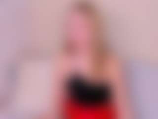 Kathrynn18's Live Sex Cam Show