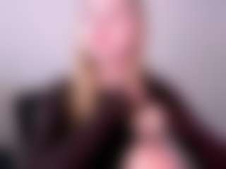 Kathrynn18's Live Sex Cam Show