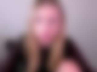 Kathrynn18's Live Sex Cam Show