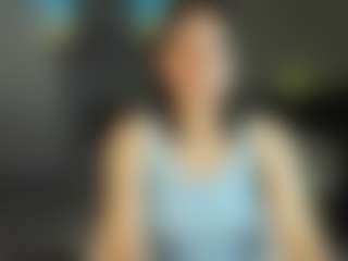 Live cam show with KattyRee18 - Flashing on SpunkLive