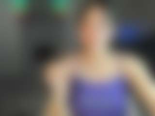 Live cam show with KattyRee18 - Blue Eyes on Camsoda