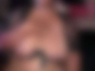 Live cam show with MeetSouthernPeach - BBW on Dolls Live