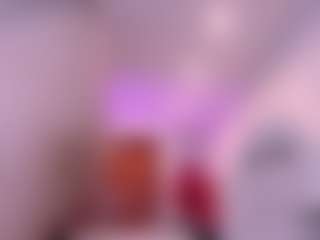 Live cam show with siara-sanders - Brown Hair on CamwithHer