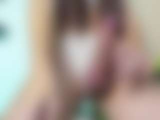 Chloeygreey's Live Sex Cam Show