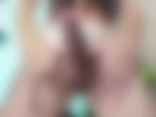 Chloeygreey's Live Sex Cam Show