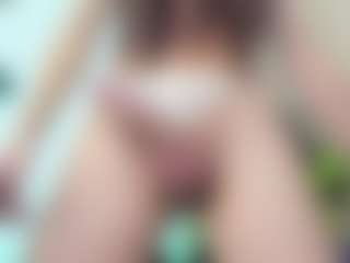 Chloeygreey's Live Sex Cam Show