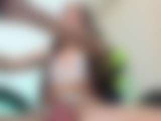 Chloeygreey's Live Sex Cam Show
