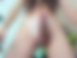 Chloeygreey's Live Sex Cam Show