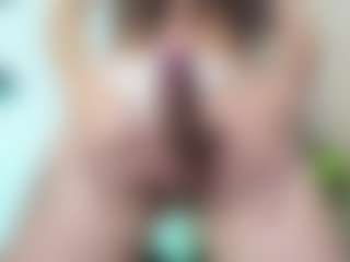 Chloeygreey's Live Sex Cam Show