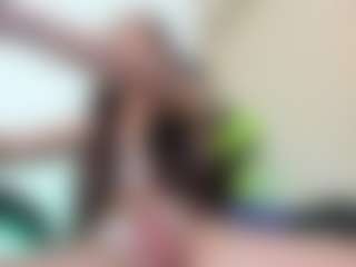 Chloeygreey's Live Sex Cam Show