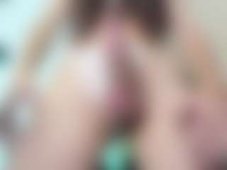 Chloeygreey's Live Sex Cam Show