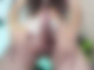 Chloeygreey's Live Sex Cam Show